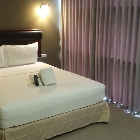 Win Hotel & Casino ตาลิไซ ภายนอก รูปภาพ